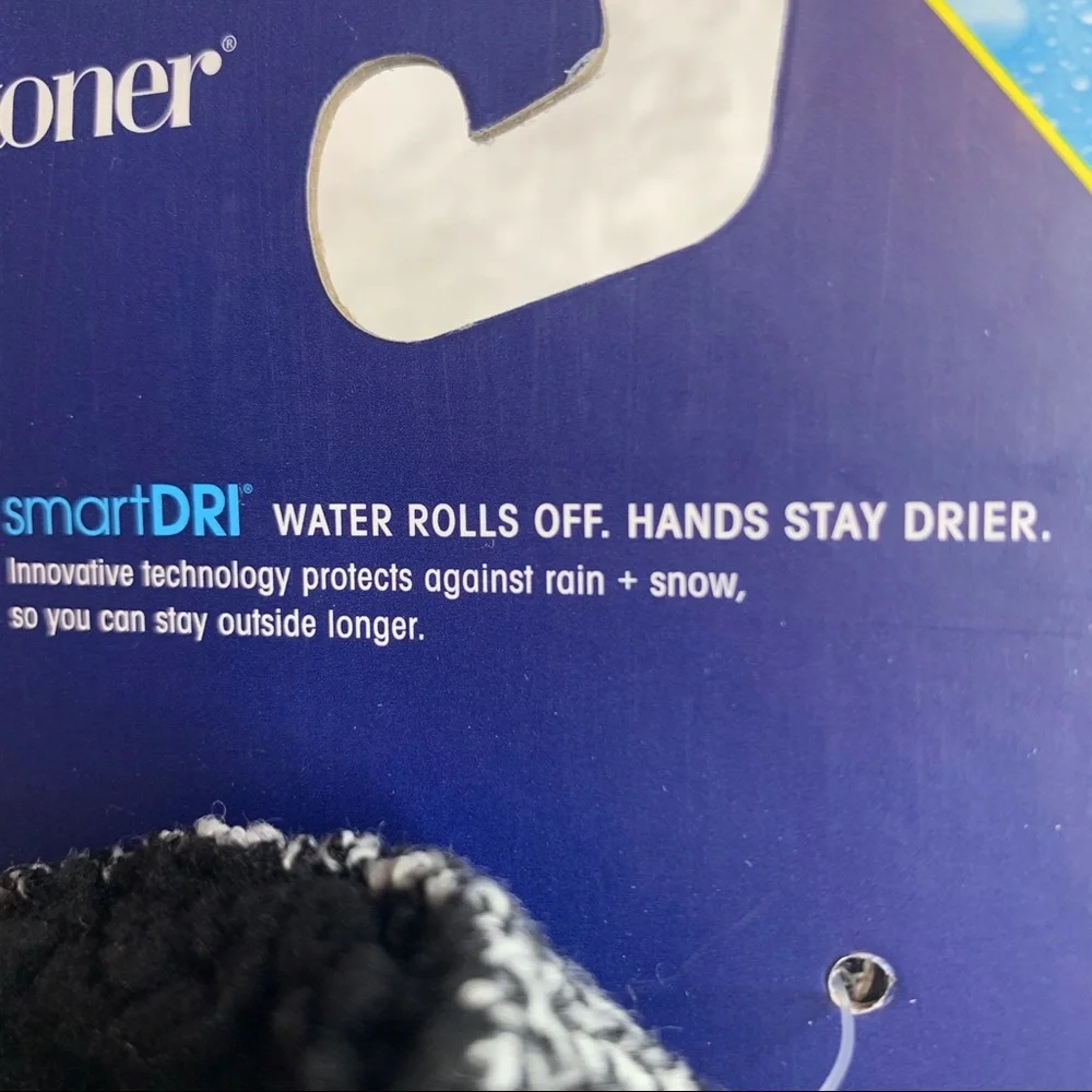 Isotoner Women’s Smart Dri Warm Winter Gloves